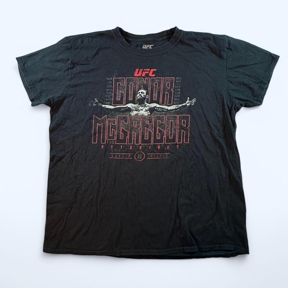 Connor Mcgregor UFC Graphic Tee UFC fighting connor mcgregor black t shirt